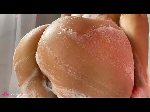 ❤️ Brunette Masturbates Pussy b'vibratur għal orga intens fid-doċċa ❤️ Sess f'mt.storestarbucks.top ❌❤